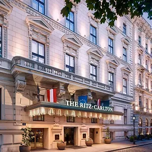 https://ritz-carlton.vienna-besthotels.com